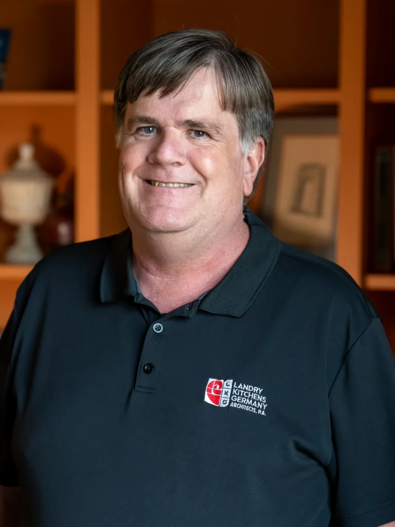 MIKE HOLLINGSWORTH Headshot